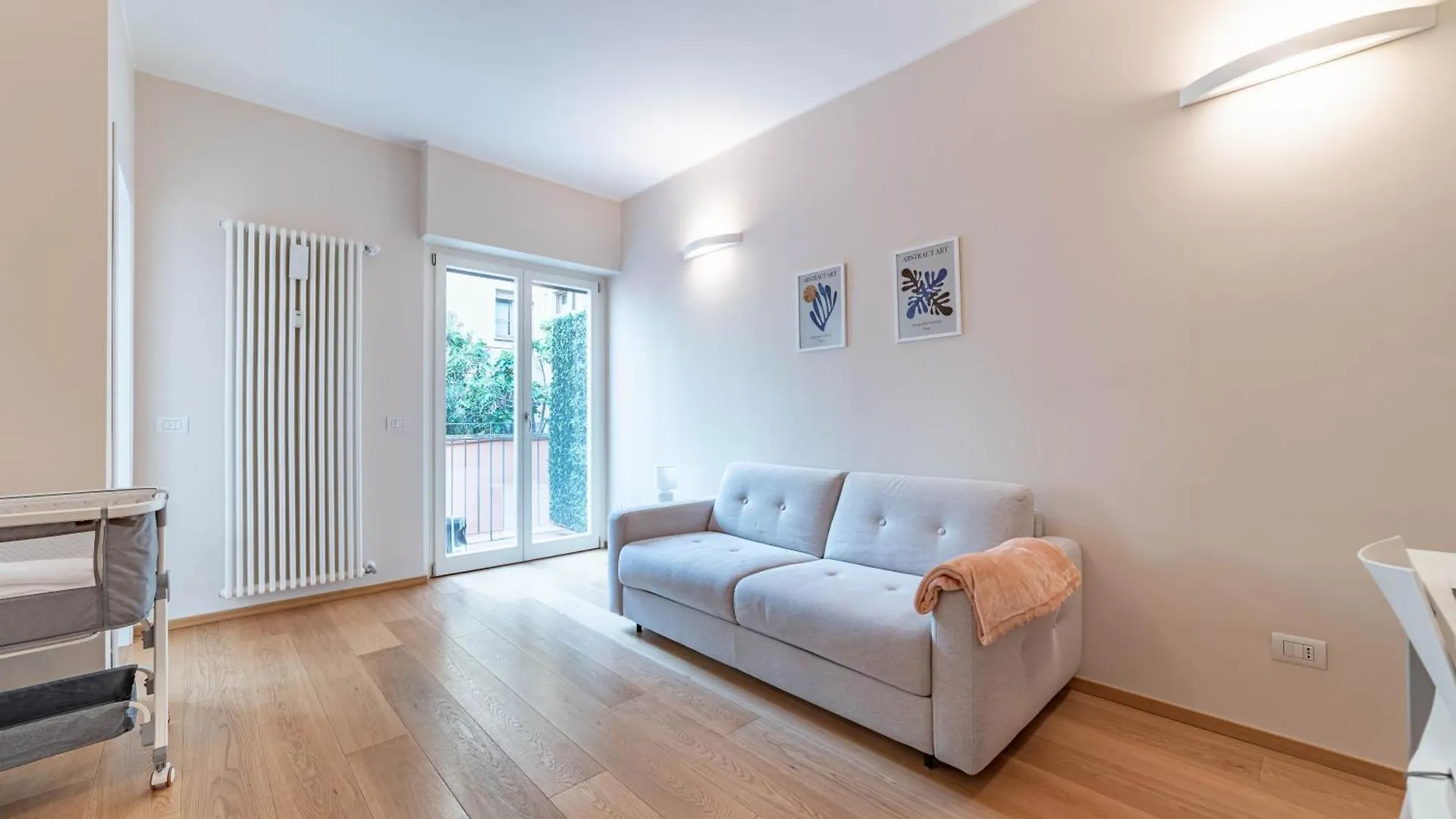 Lägenhet 500 M From Corso Sempione, Close To Metro M5 Milano